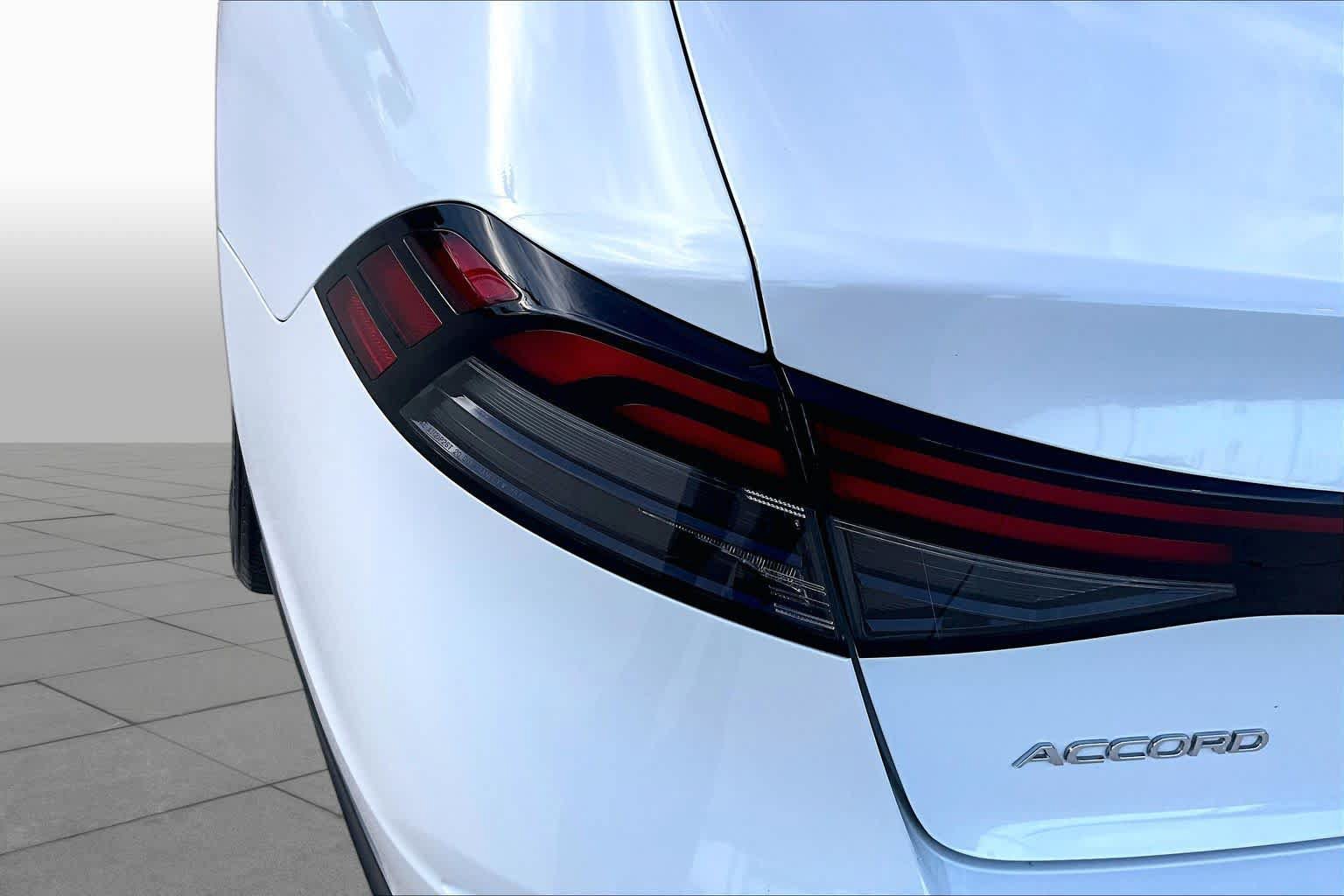 Used 2023 Honda Accord EX image 25
