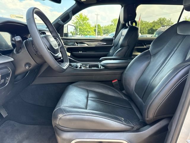 Used 2022 Jeep Wagoneer Series III w/ Premium Group I AWD/4WD image 19
