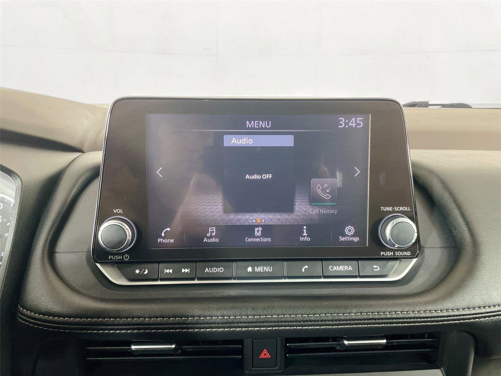 Used 2023 Nissan Rogue S image 7