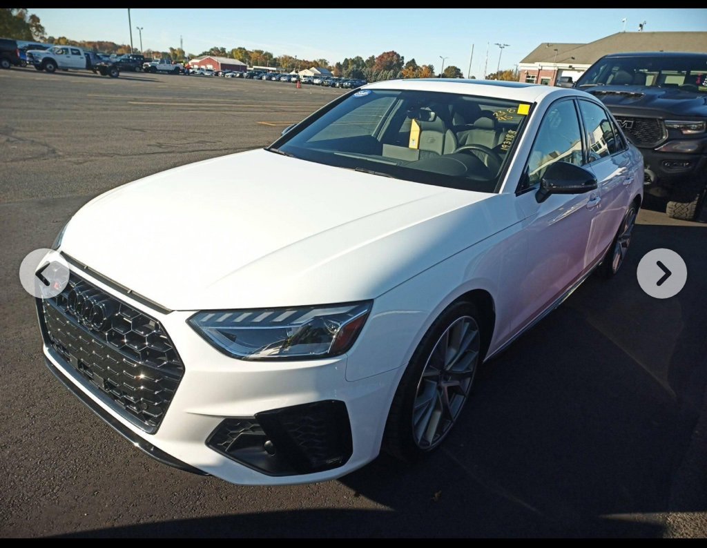 Used 2023 Audi S4 Premium Plus w/ Premium Plus Package image 2
