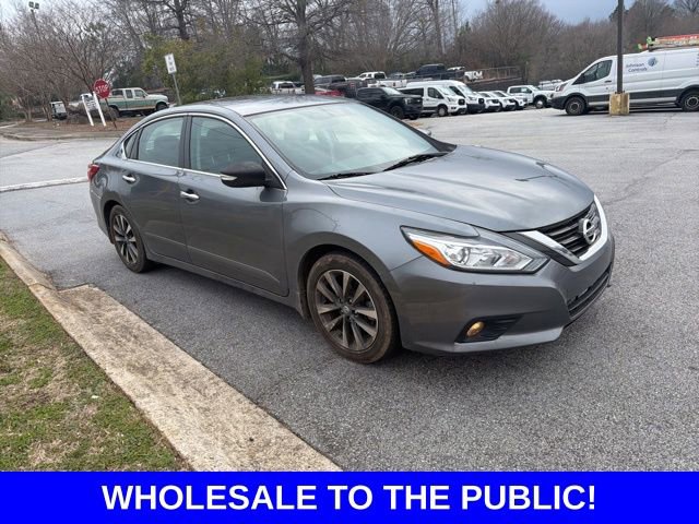 Used 2017 Nissan Altima 2.5 SV w/ Convenience Package