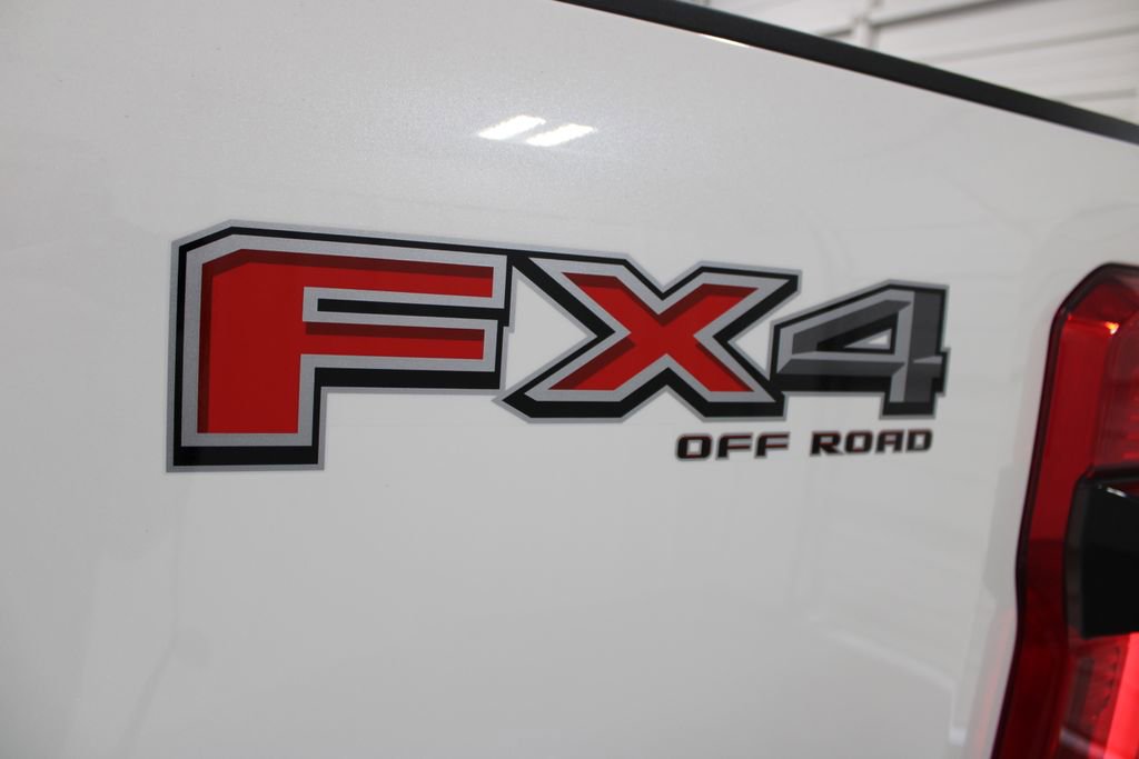 New 2026 Ford F250 Platinum image 28