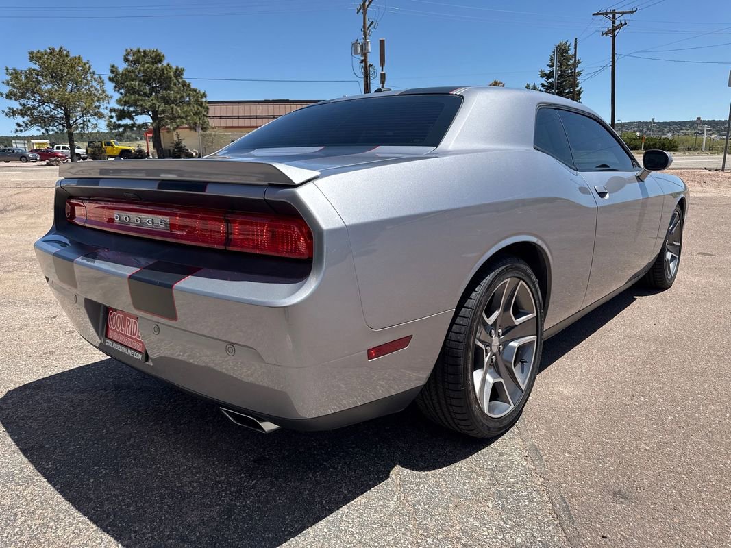 Used 2014 Dodge Challenger R/T Plus RWD image 6