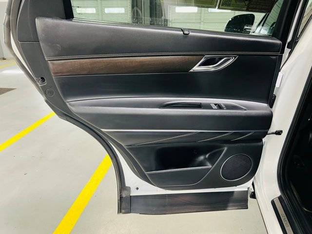 Used 2024 Genesis GV80 2.5T image 28