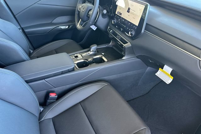 New 2026 Lexus RX 350 w/ Convenience Package AWD/4WD image 14