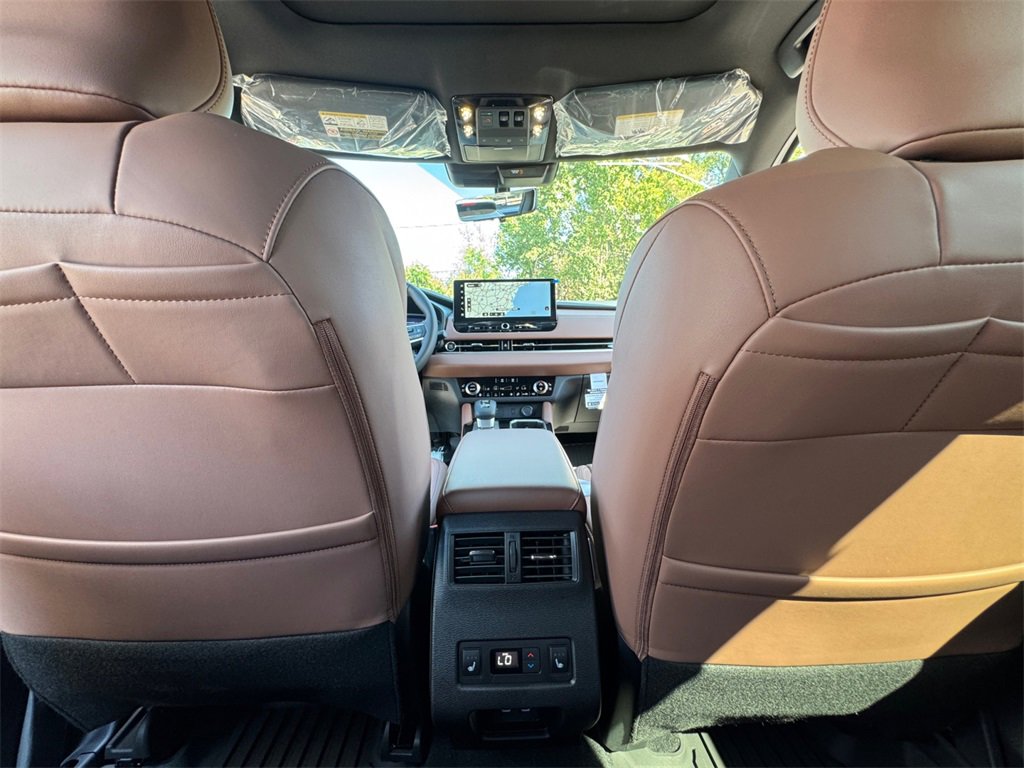New 2025 Mitsubishi Outlander SEL image 18