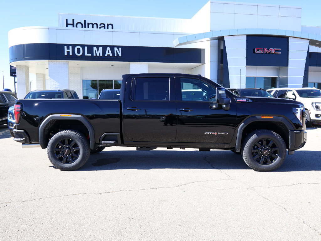 New 2026 GMC Sierra 2500 AT4 w/ AT4 Premium Plus Package AWD/4WD image 2