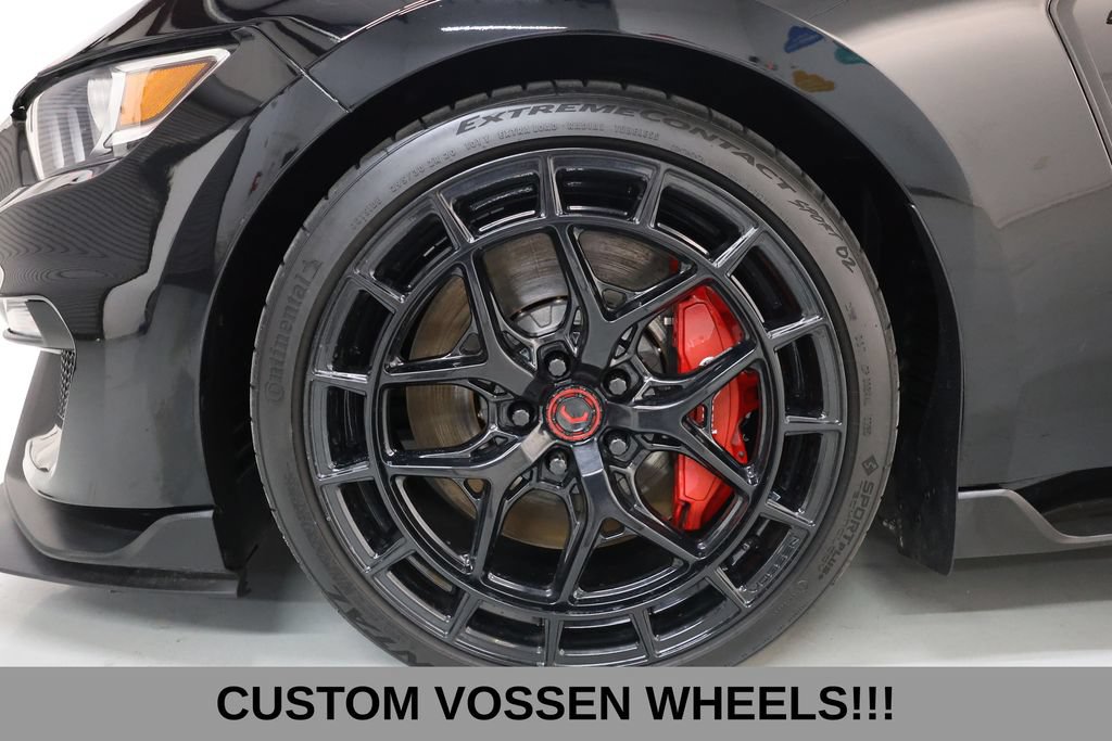 Used 2019 Ford Mustang Shelby GT350R w/ GT350R Equipment Group 920A RWD image 42