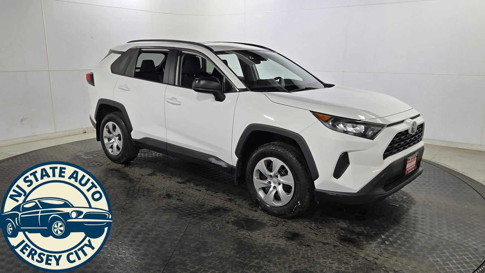 Used 2020 Toyota RAV4 LE w/ All Weather Liner Package image 9