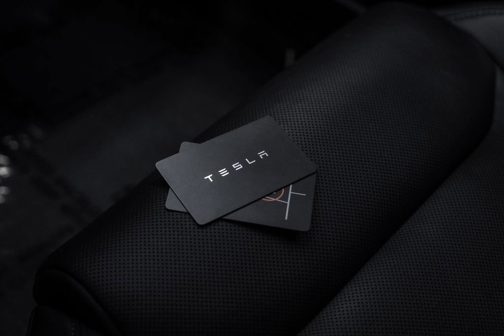 Used 2023 Tesla Model S image 64