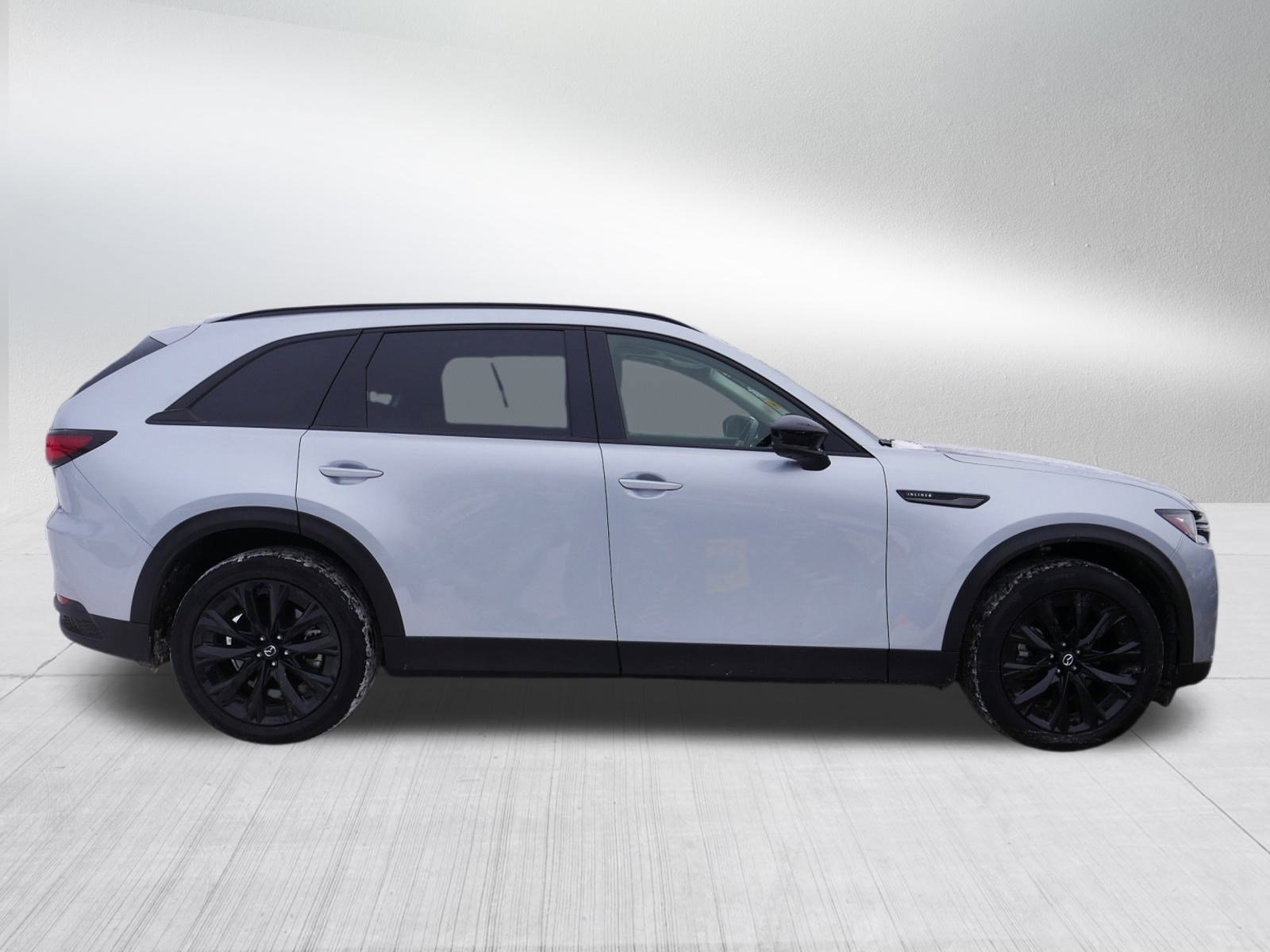 Used 2025 MAZDA CX-90 3.3 Turbo w/ Premium Sport Pkg image 8