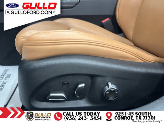 Used 2024 Cadillac CT5 V w/ Platinum Package RWD image 21