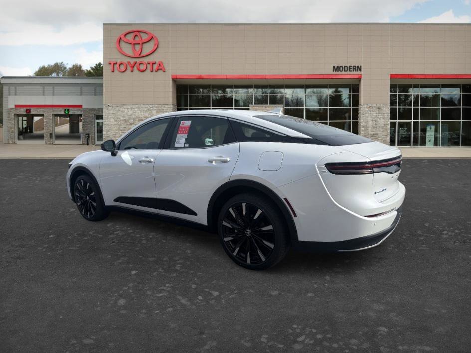 New 2026 Toyota Crown Platinum image 6