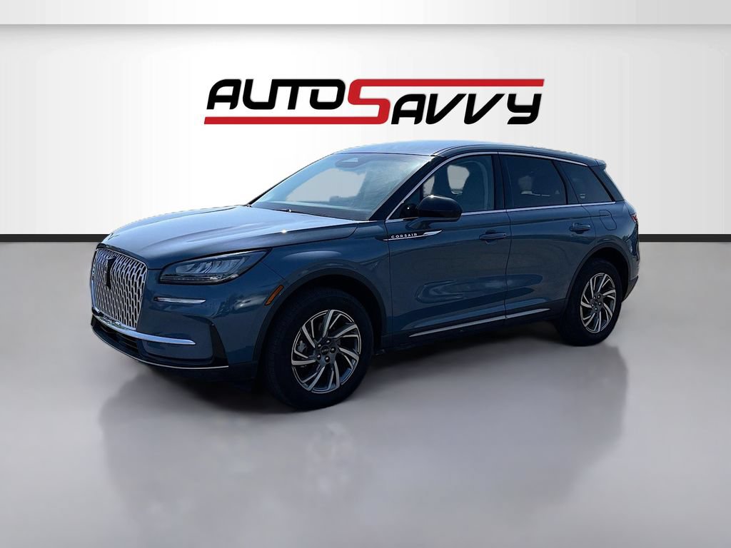 Used 2025 Lincoln Corsair FWD image 3