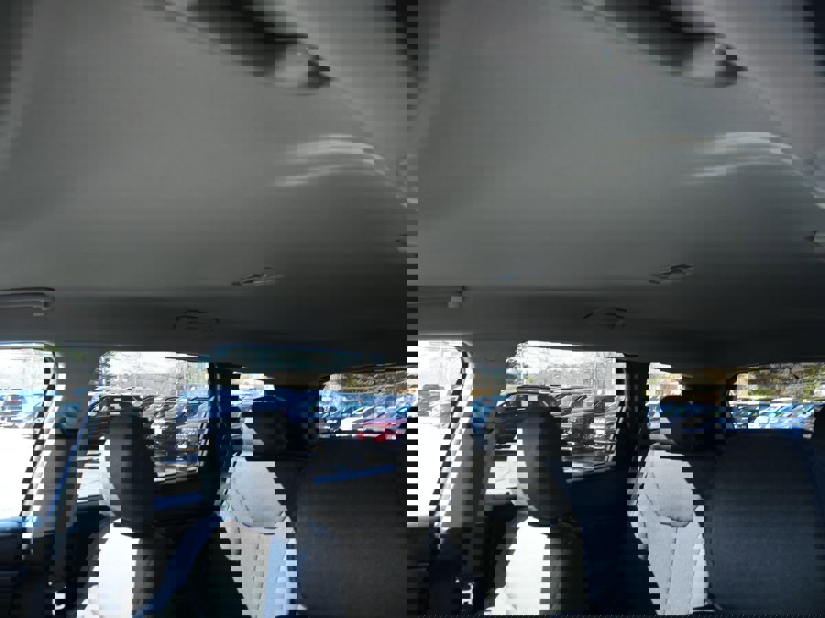 Used 2022 Hyundai Santa Fe SE image 11