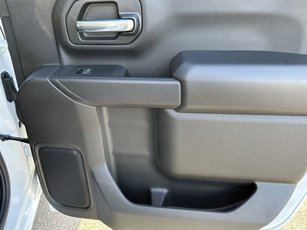 New 2025 GMC Sierra 3500 Pro w/ Convenience Package image 16