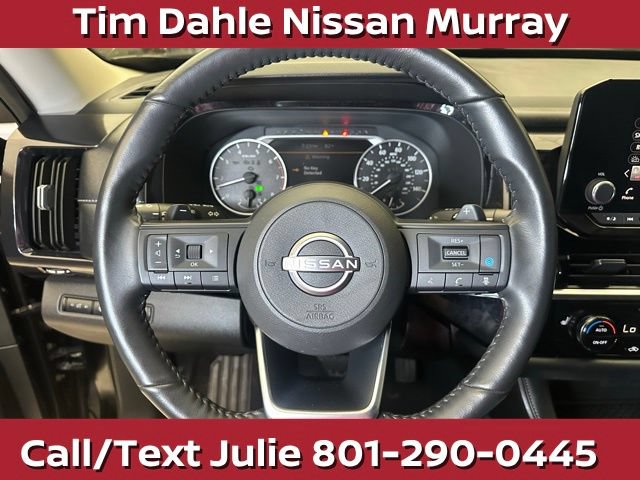 Used 2024 Nissan Pathfinder SV AWD/4WD image 25