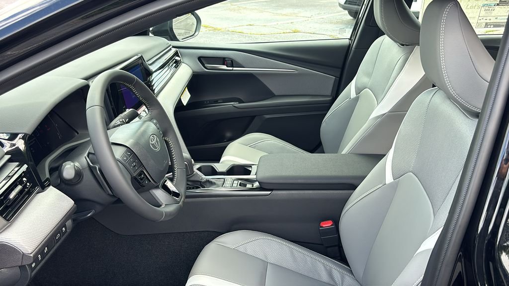 New 2026 Toyota Camry SE FWD image 23