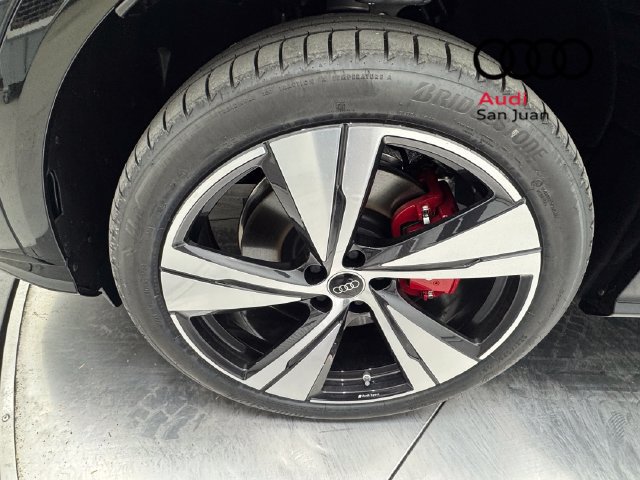 New 2026 Audi SQ5 Prestige AWD/4WD image 6