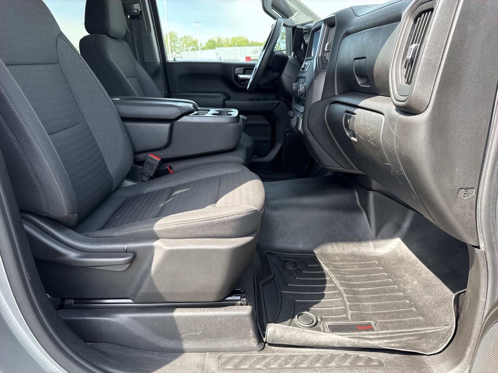 Used 2024 Chevrolet Silverado 2500 Custom w/ Custom Value Package AWD/4WD image 24