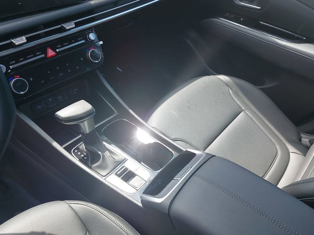 Certified 2025 Hyundai Santa Cruz SEL image 25