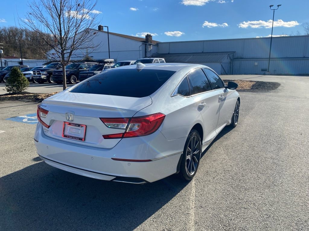 Used 2022 Honda Accord EX-L image 2