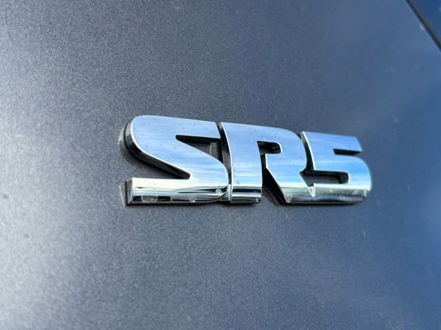 Used 2023 Toyota 4Runner SR5 Premium w/ Moonroof Package image 18