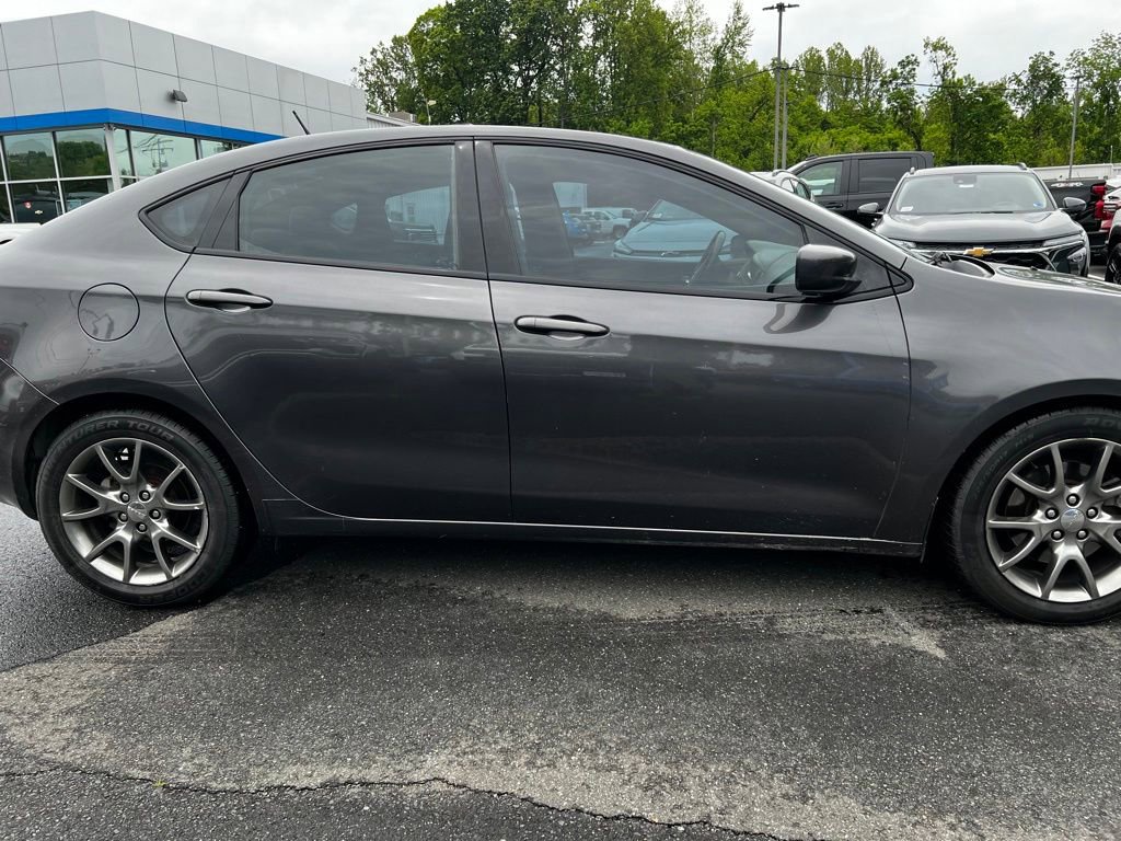 Used 2014 Dodge Dart SXT FWD image 3