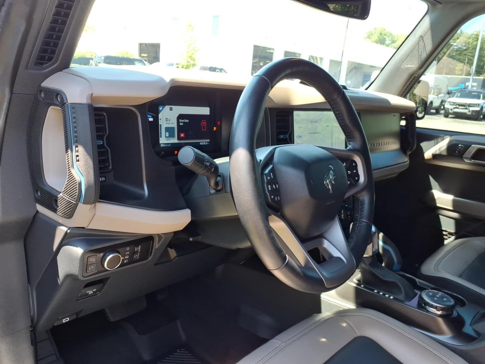 Used 2023 Ford Bronco Wildtrak AWD/4WD image 19