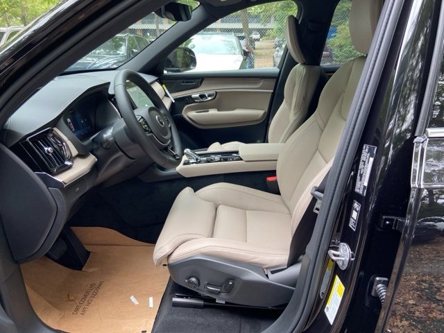 New 2026 Volvo XC90 B6 Ultra image 11