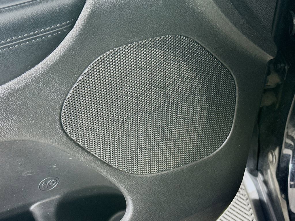 Certified 2021 Jeep Grand Cherokee Laredo image 25