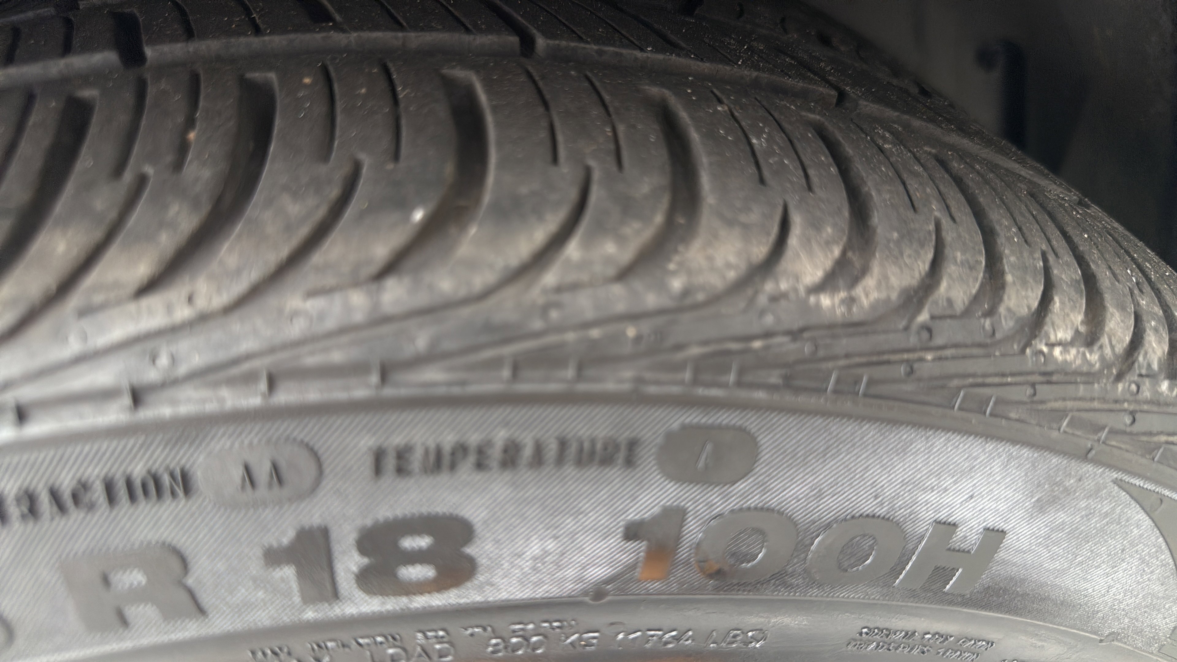 Used 2012 Jaguar XF image 50