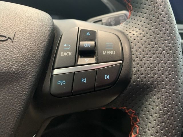 Used 2023 Ford Escape ST-Line FWD image 18