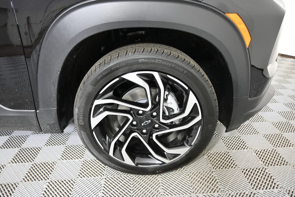 New 2026 Chevrolet TrailBlazer RS w/ Convenience Package AWD/4WD image 11