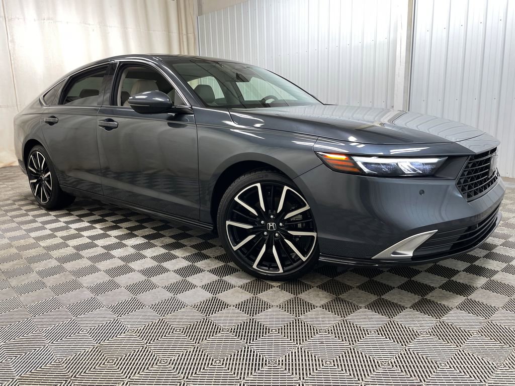 Used 2024 Honda Accord Touring image 47