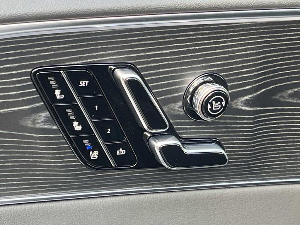 New 2026 Cadillac Lyriq Premium Sport image 24