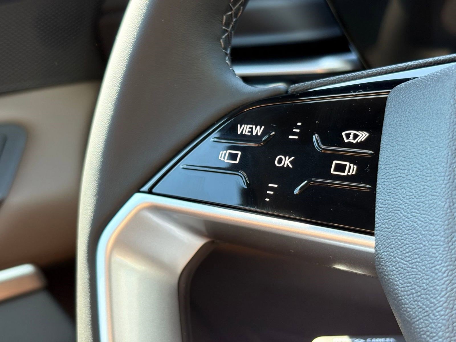 New 2025 Audi Q5 Prestige image 17