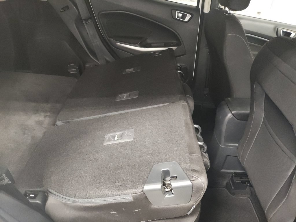 Used 2018 Ford EcoSport SE FWD image 12