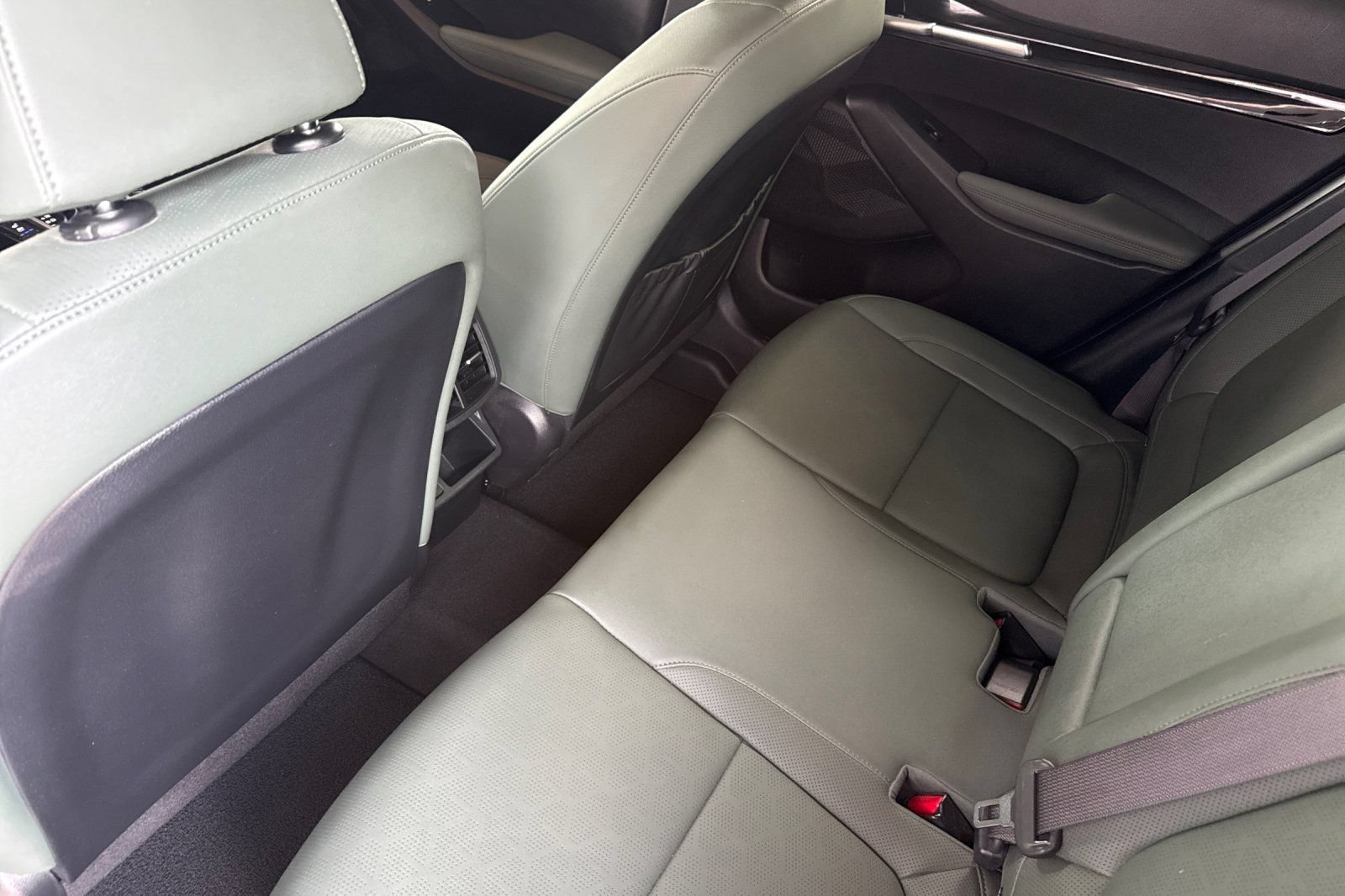 Used 2024 Kia Seltos SX w/ SX Sunroof Package AWD/4WD image 16