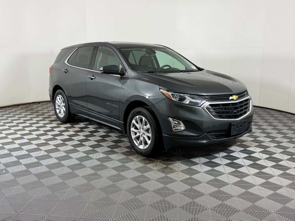 Used 2018 Chevrolet Equinox LT image 2