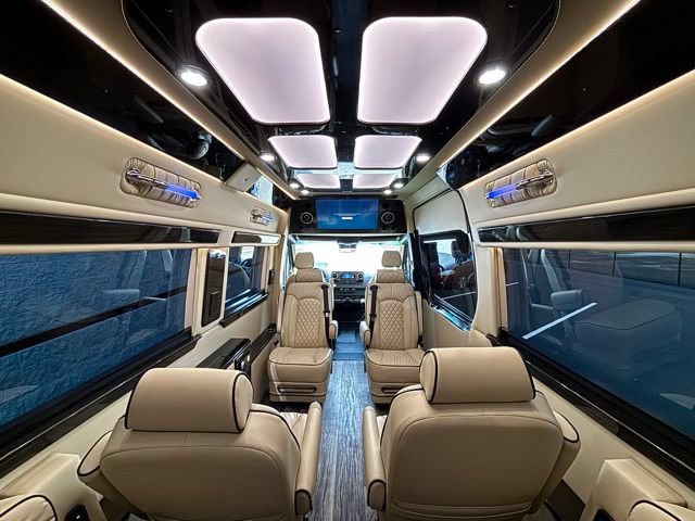 Used 2023 Mercedes-Benz Sprinter 3500 w/ Parking Package image 3