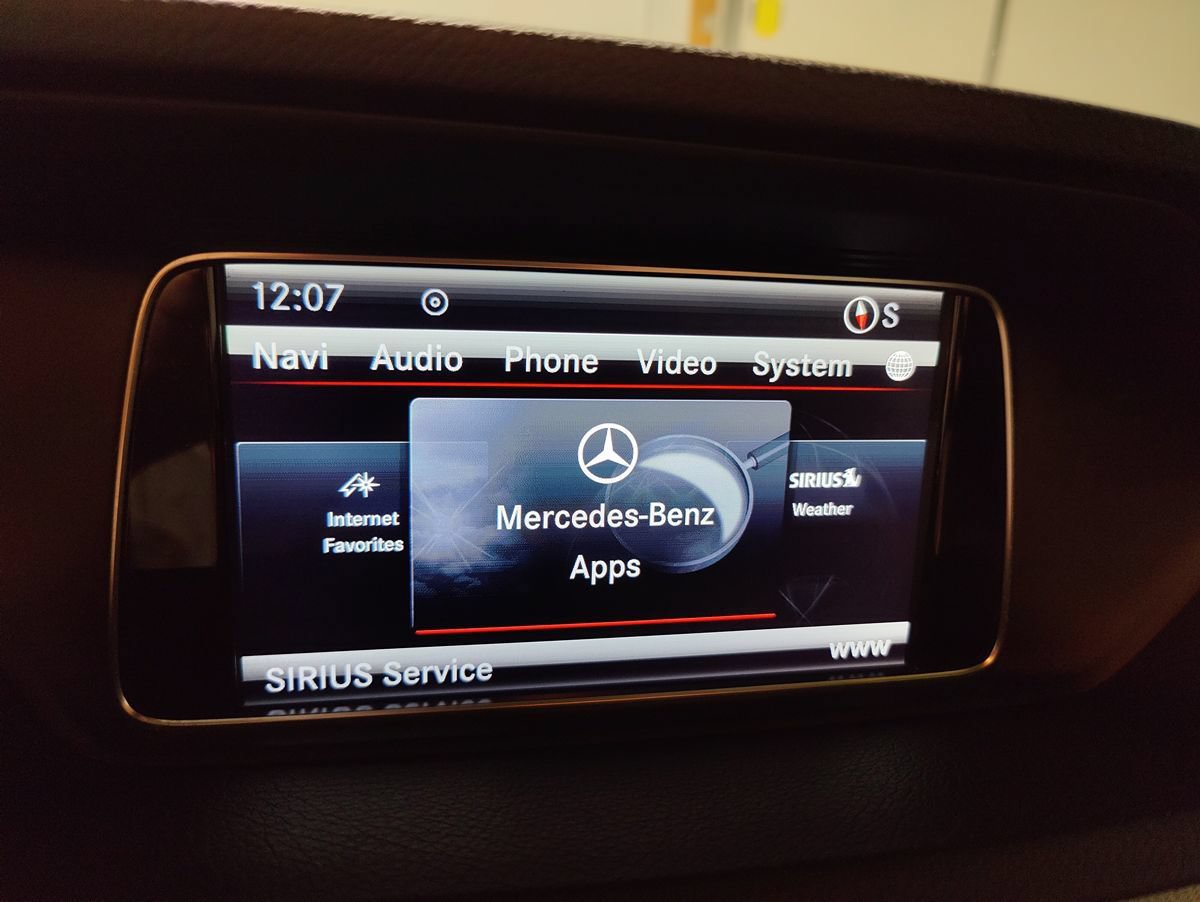 Used 2014 Mercedes-Benz E 350 4MATIC Wagon image 41