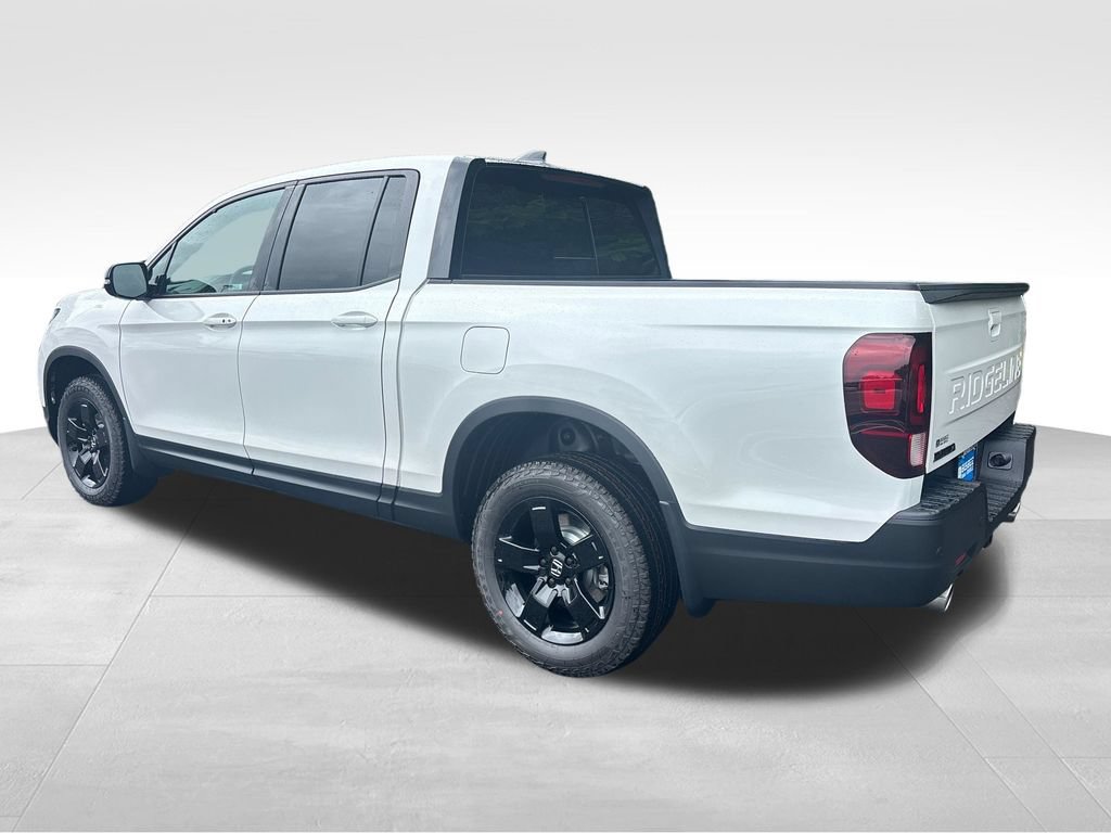 New 2026 Honda Ridgeline Black Edition image 4