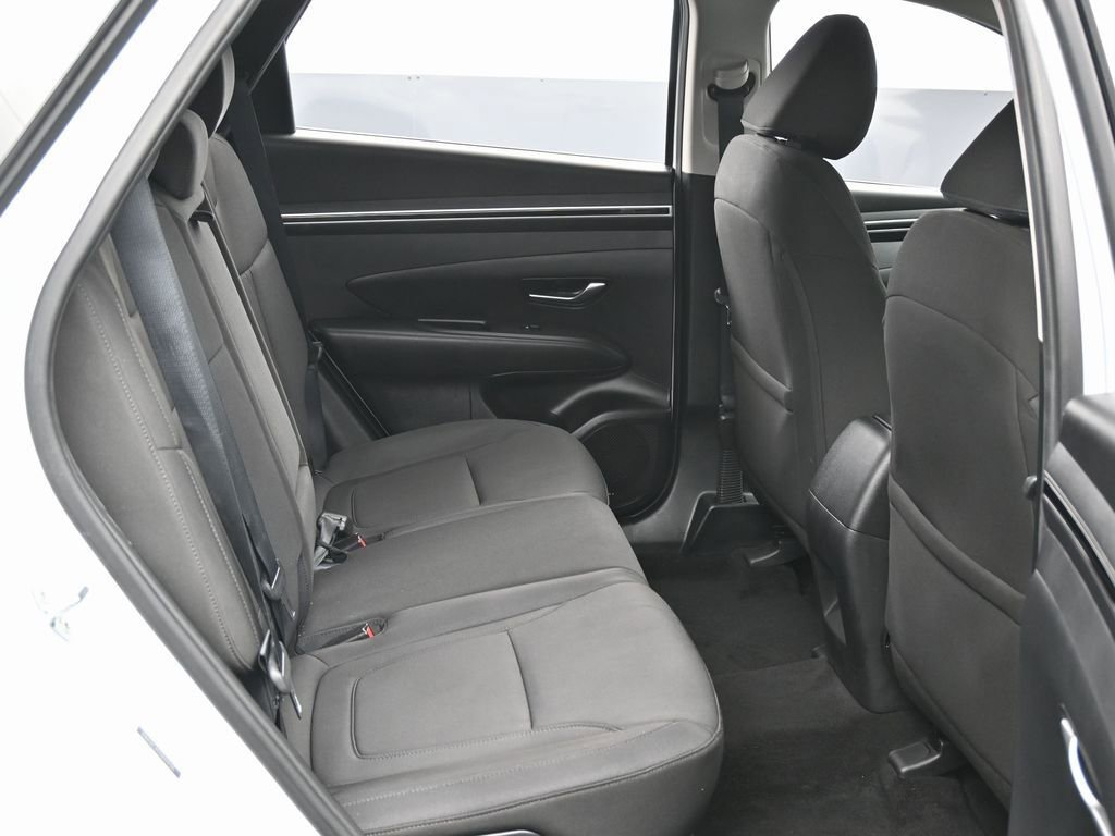Used 2022 Hyundai Tucson SE image 30