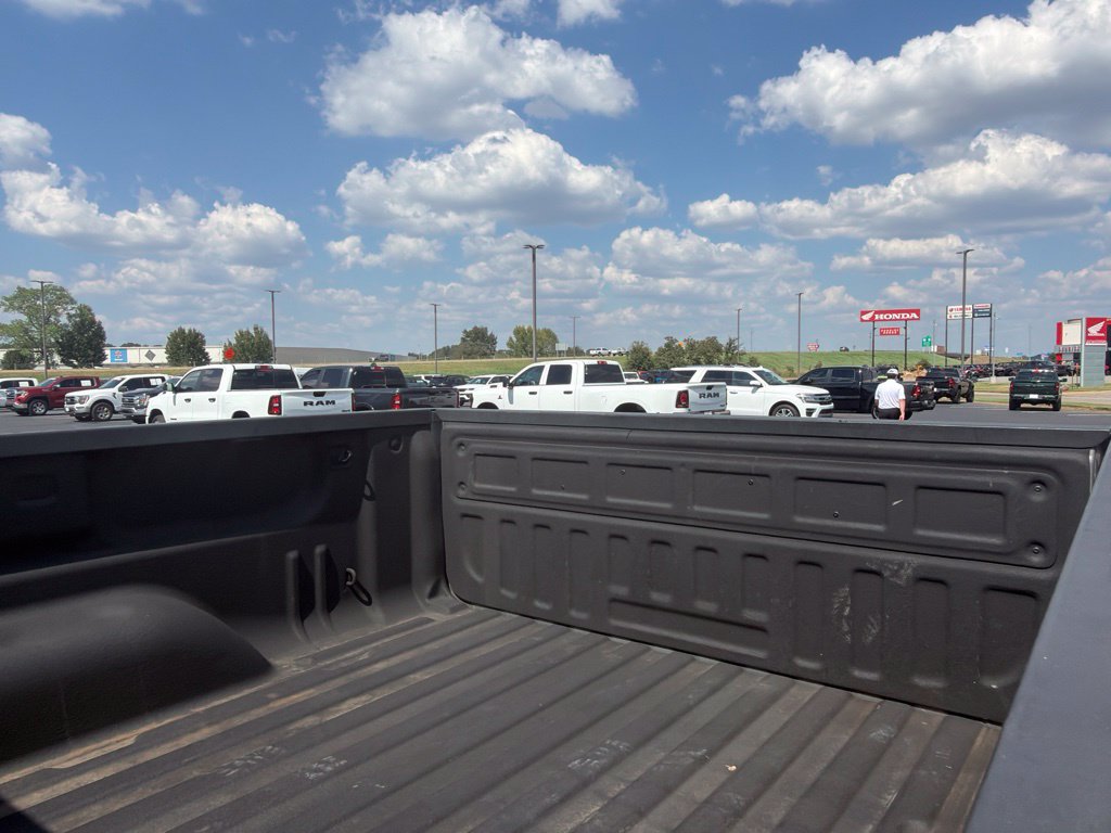 Used 2018 GMC Sierra 1500 SLT AWD/4WD image 21