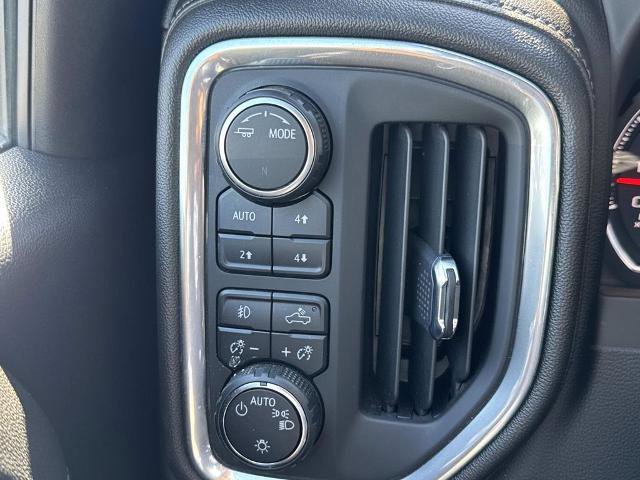 Used 2022 Chevrolet Silverado 1500 LT Trail Boss w/ LPO, Dark Essentials Package AWD/4WD image 27