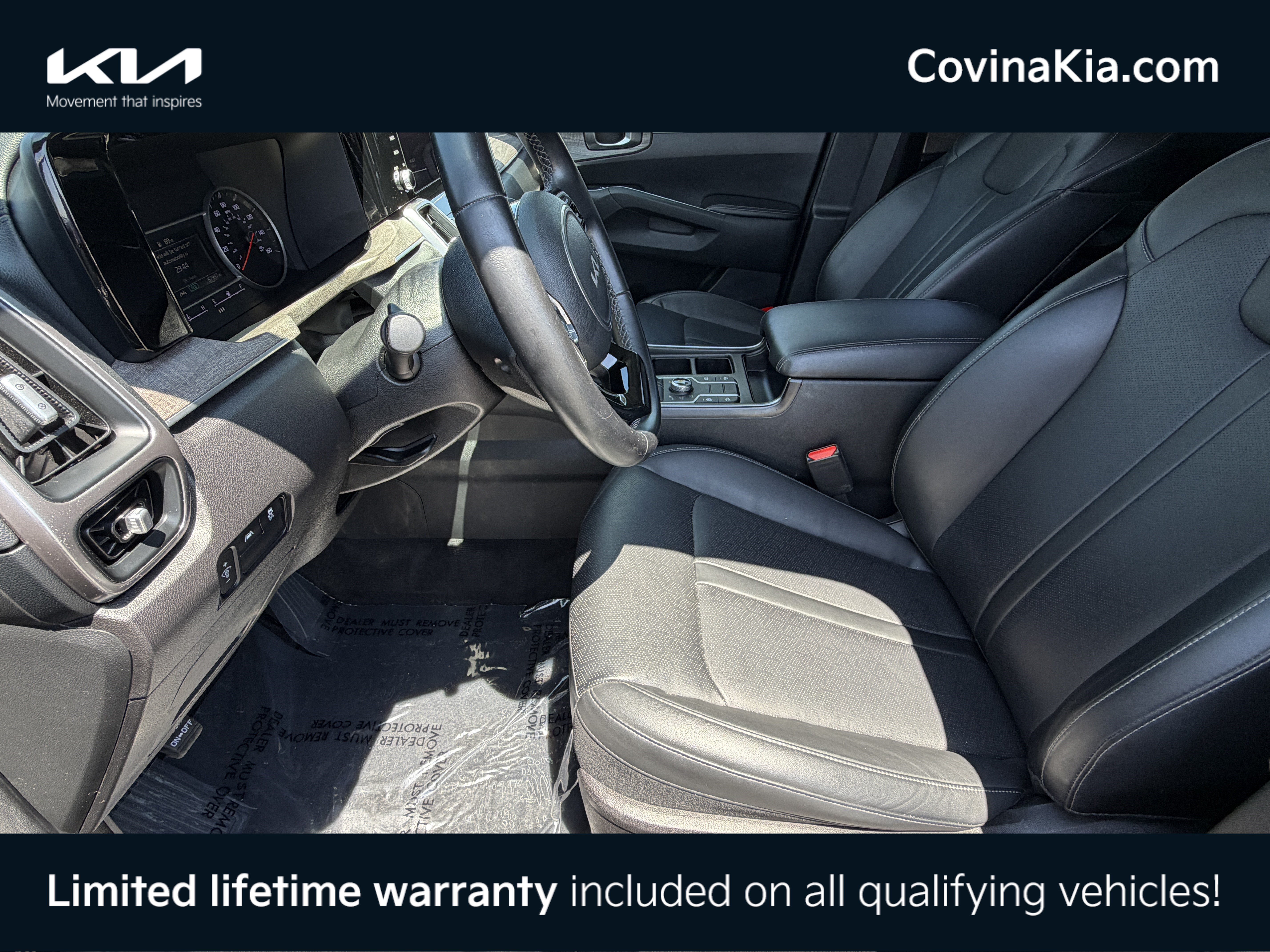 Certified 2022 Kia Sorento S w/ Panoramic Sunroof Package AWD/4WD image 15