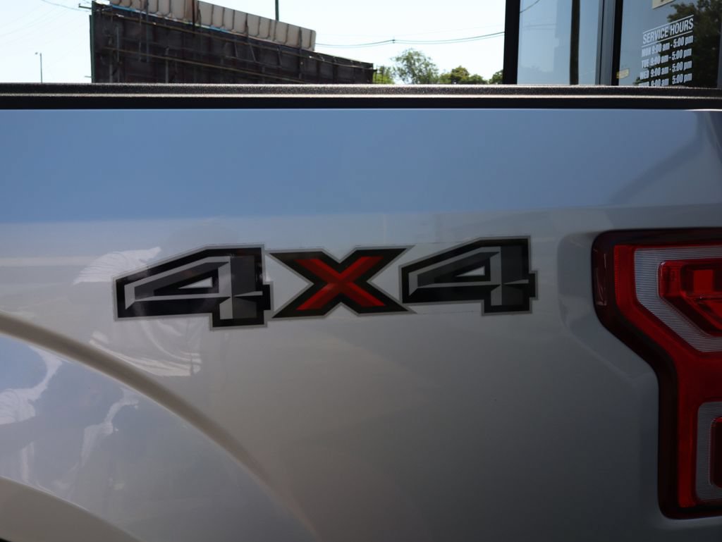 Used 2019 Ford F150 XLT w/ Equipment Group 302A Luxury AWD/4WD image 59