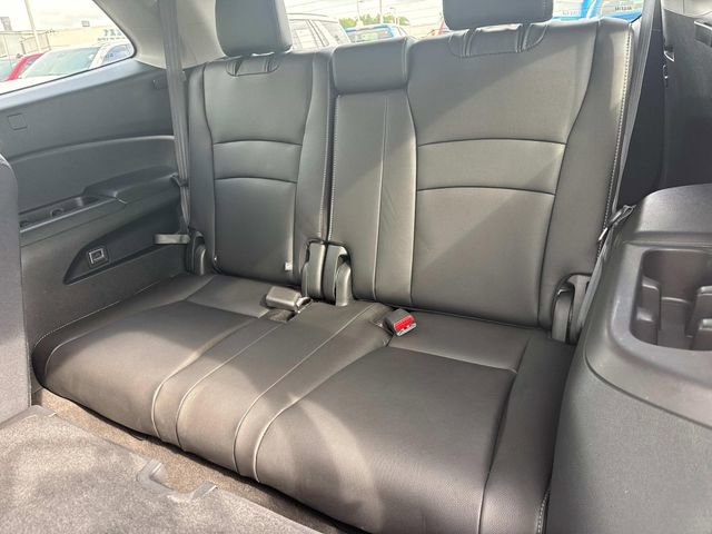 Used 2021 Honda Pilot Black Edition image 17