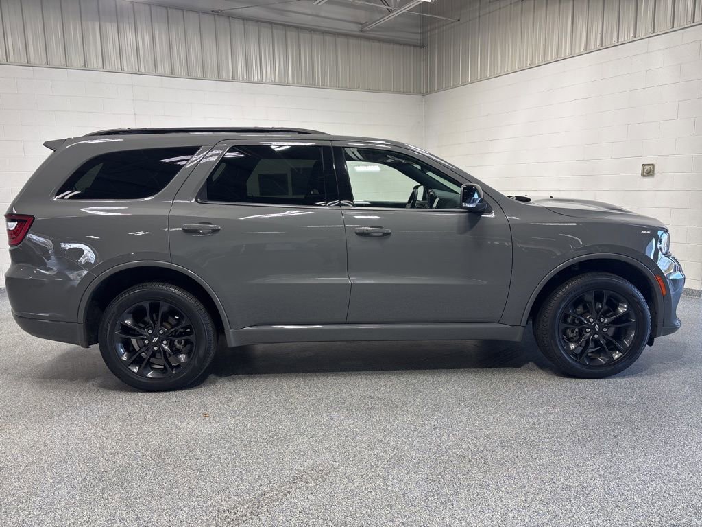 Used 2025 Dodge Durango GT AWD/4WD image 8